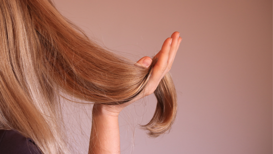 Keratin Treatment Application: Brush vs. Comb Methods Explained